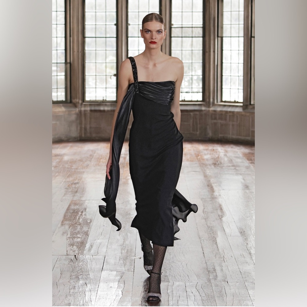 BADGLEY MISCHKA NWT Designer Seductive Draped Sash Cocktail Dress Black Size 8